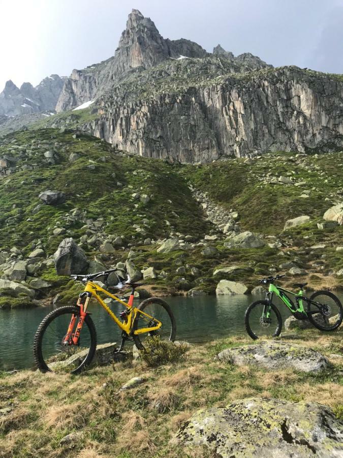 Sust Lodge Am Gotthard هوسبينتال المظهر الخارجي الصورة